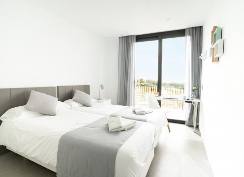 (Haupt-)Schlafzimmer im Obergeschoss (optional mit Arbeitsbereich, siehe Beschreibung)