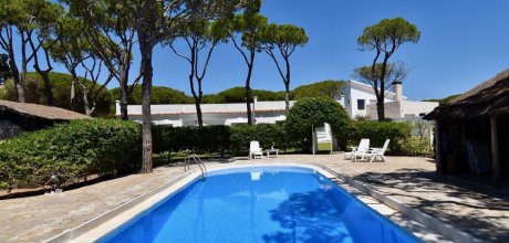Villa mit privatem Pool, 4 Schlafzimmer und 3 Badezimmer