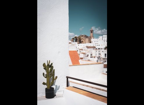 Schöne und inspirierende Aussicht auf das Dorf Vejer