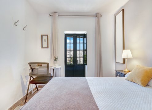 2. Schlafzimmer optional mit Arbeitsplatz (siehe Beschreibung)